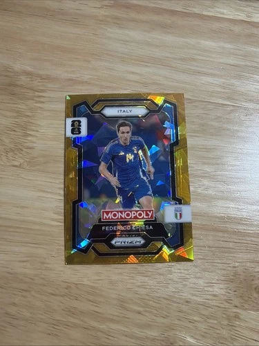 Federico Chiesa 2026 Panini Prizm Monopoly FIFA World Cup Gold Cracked Ice