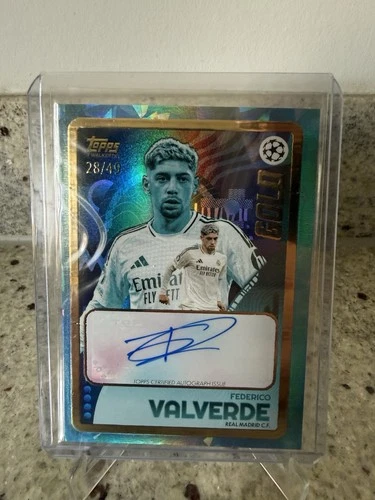 Federico Valverde 2024 Topps Chrome Gold /49