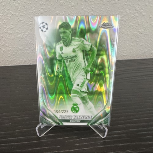 Federico Valverde 2023 Topps Chrome Green RayWave /225