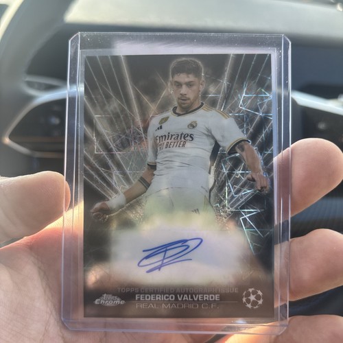Federico Valverde 2024 Topps Cromo UEFA Negro Lazer