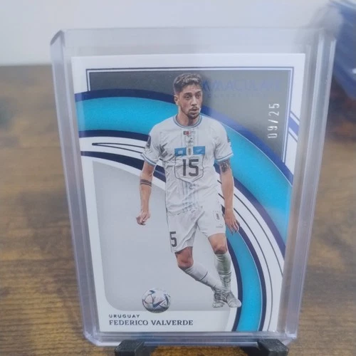 Federico Valverde 2023 Panini Immaculate Sapphire /25
