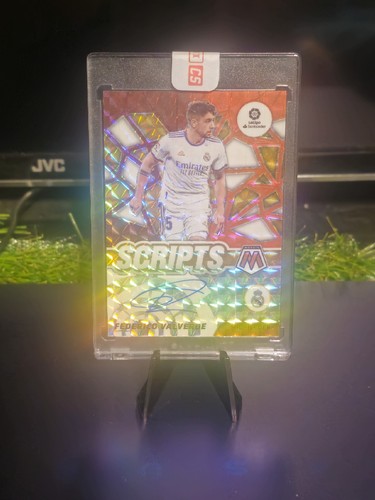 Federico Valverde 2021 Panini Mosaic Red