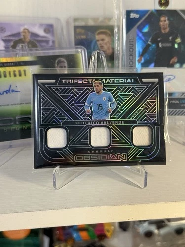 Federico Valverde 2022 Panini Obsidian Pulsar /199