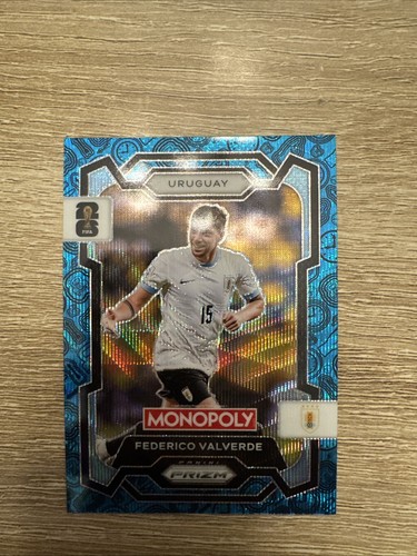 Federico Valverde 2026 Panini Prizm Blue Wave