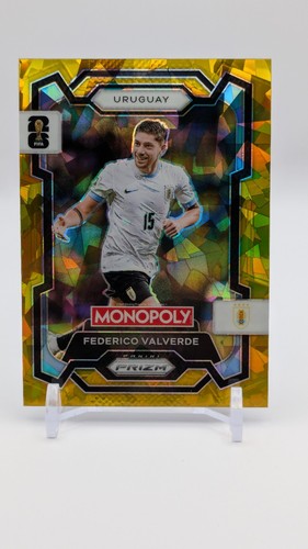 Federico Valverde 2026 Panini Prizm Gold Cracked Ice