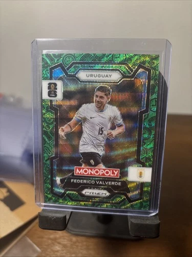 Federico Valverde 2026 Panini Prizm Green Wave