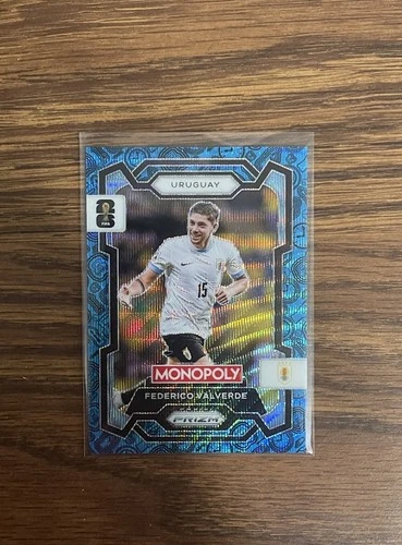 Federico Valverde 2026 Panini Prizm Monopoly Copa Mundial de la FIFA 2026 Onda Azul