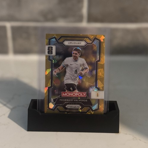 Federico Valverde 2026 Panini Prizm World Cup Cracked Ice