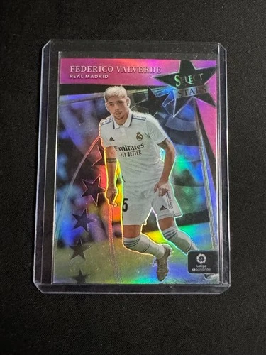 Federico Valverde 2023 Panini Select Pink Prizm Stars /25