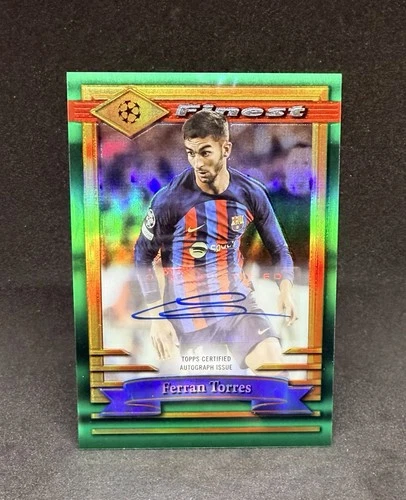Ferran Torres 2022 Topps Finest Green /99