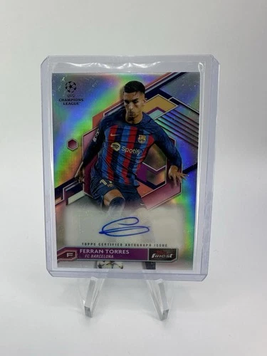 Ferran Torres 2023 Topps Finest Refractor