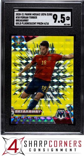 Ferran Torres 2020 Panini Mosaic UEFA Euro Gold Fluorescent Prizm /10