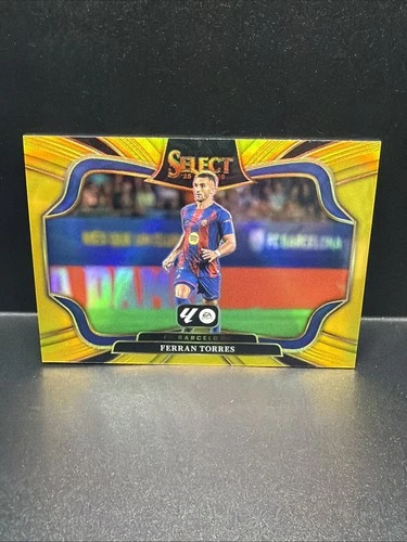 Ferran Torres 2025 Panini Select Gold Prizm /10