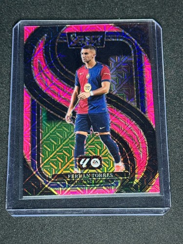 Ferran Torres 2024 Panini Select Pink Mojo Prizm /179