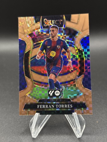 Ferran Torres 2025 Panini Seleziona La Liga Multicolore Prizm