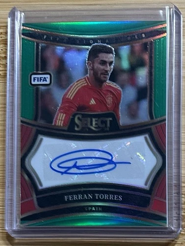 Ferran Torres 2024 Panini Seleziona Verde 2/5