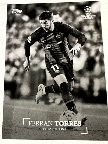 Ferran Torres 2022 Topps Simplicidad UEFA Champions League