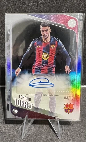 Ferran Torres 2025 Topps UCC Refractor /10