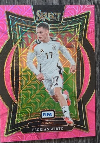 Florian Wirtz 2025 Panini FIFA Select Pink Mojo Prizm /299