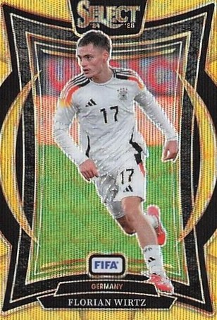 Florian Wirtz 2024 Panini Select Gold Prizm /10