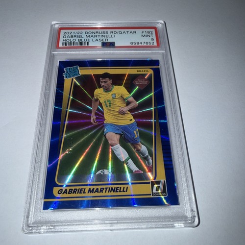 Gabriel Martinelli 2021 Panini Donruss Blue Laser /49