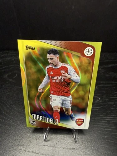 Gabriel Martinelli 2025 Topps UEFA Club Competitions Neon Yellow Flowfractor