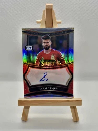 Gerard Piqué 2024 Panini Select Prizm