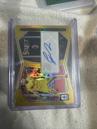 Gianluigi Donnarumma 2023 Topps Select /10