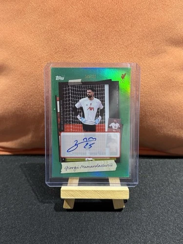 Giorgi Mamardashvili 2025 Topps Liverpool Focus Green Refractor /99