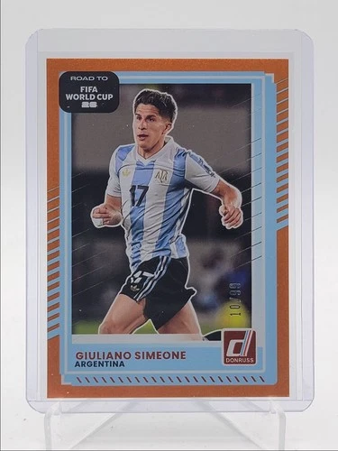 Giuliano Simeone 2025 Panini Donruss Copa Mundial Naranja /99