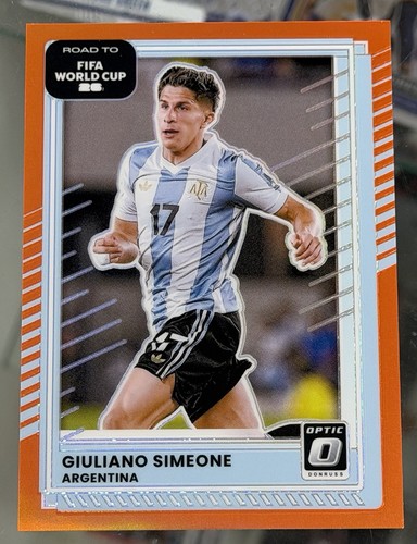 Giuliano Simeone 2025 Panini Donruss Road to FIFA World Cup Ottica Arancione /99