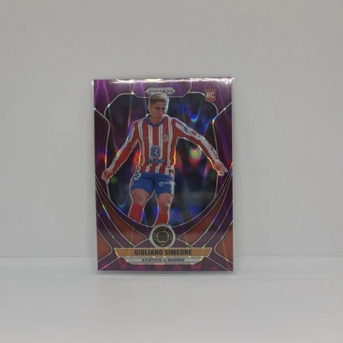 Giuliano Simeone 2025 Panini Prizm Copa Mundial de Clubes de la FIFA 2025 Purple Seismic /99