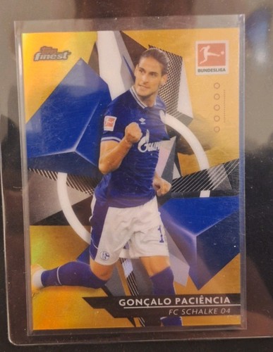 Goncalo Paciencia 2021 Topps Finest Gold /50