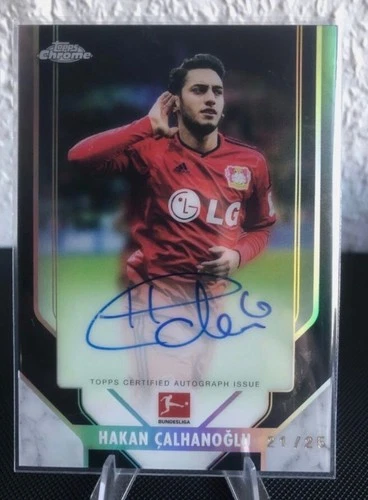 Hakan Calhanoglu 2025 Topps Chrome /25