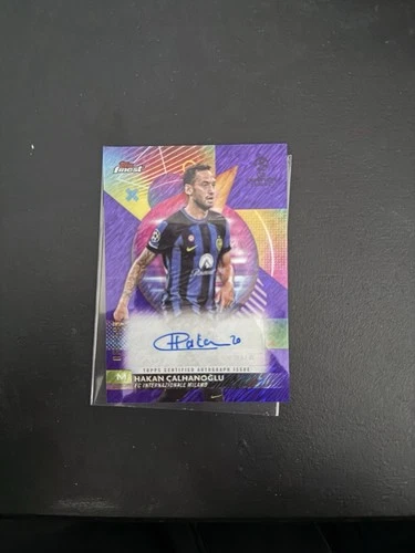 Hakan Calhanoglu 2023 Topps Finest /199