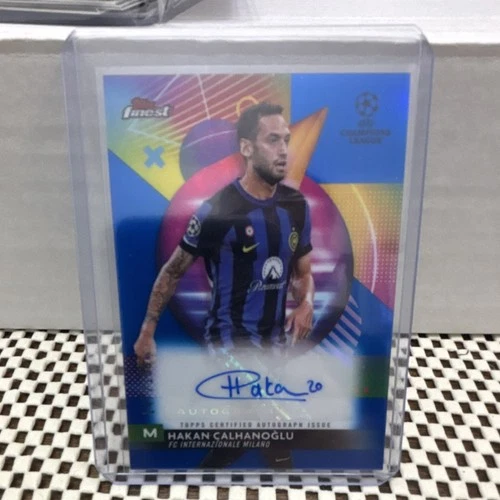 Hakan Calhanoglu 2023 Topps Finest Blue /150