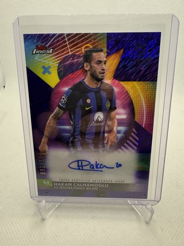 Hakan Calhanoglu 2023 Topps Finest Viola /299