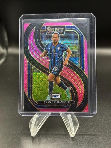 Hakan Calhanoglu 2024 Panini Seleziona Rosa Mojo /299