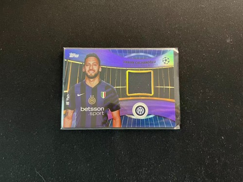 Hakan Calhanoglu 2024 Topps UEFA Club Fútbol Púrpura /299