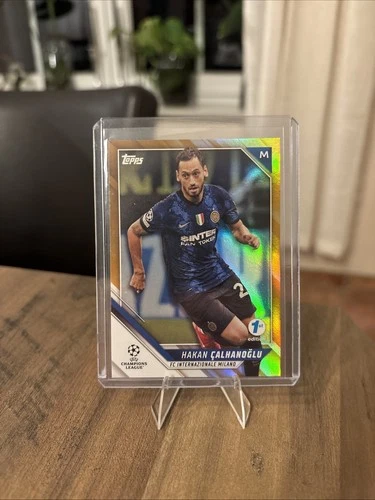 Hakan Calhanoglu 2021 Topps UEFA First Edition /25