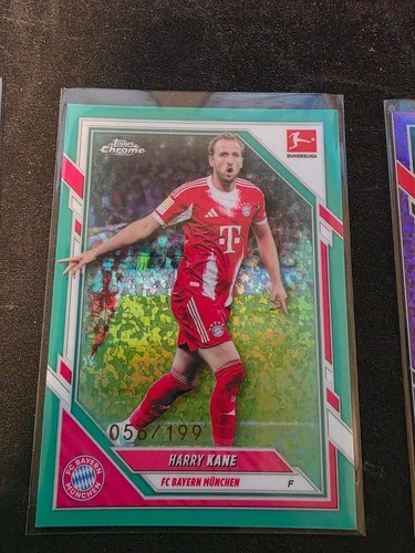 Harry Kane 2025 Topps Bundesliga Chrome Aqua Wave /199