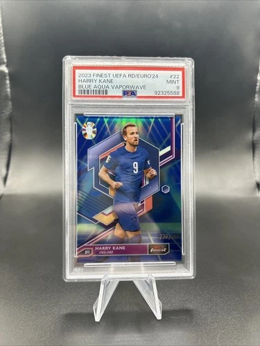 Harry Kane 2023 Panini Finest Blue Aqua Vaporwave /250