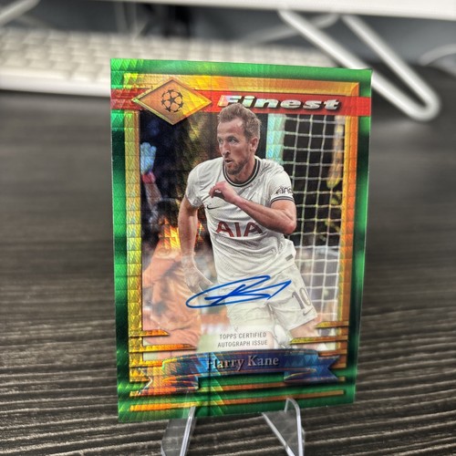 Harry Kane 2022 Topps Finest Prismatic /35