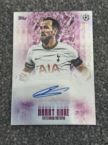 Harry Kane 2022 Topps Platinum Curated Set /25