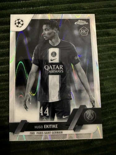 Hugo Ekitike 2022 Topps Chrome Black and White Raywave