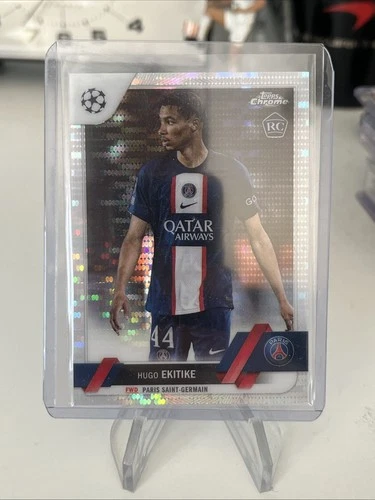 Hugo Ekitike 2022 Topps Chrome Pulsar Refractor