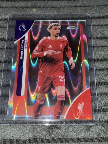 Hugo Ekitike 2025 Topps Chrome Raywave