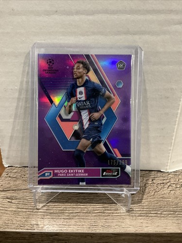 Hugo Ekitike 2023 Topps Finest Purple Refractor /299