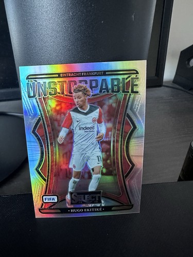 Hugo Ekitike 2024 Panini Select FIFA Silver Prizm #10