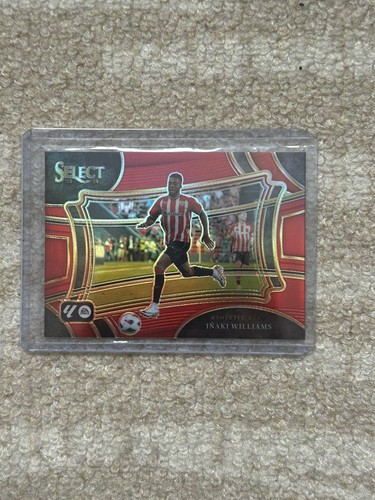 Iñaki Williams 2024 Panini Select Field Level Red Prizm